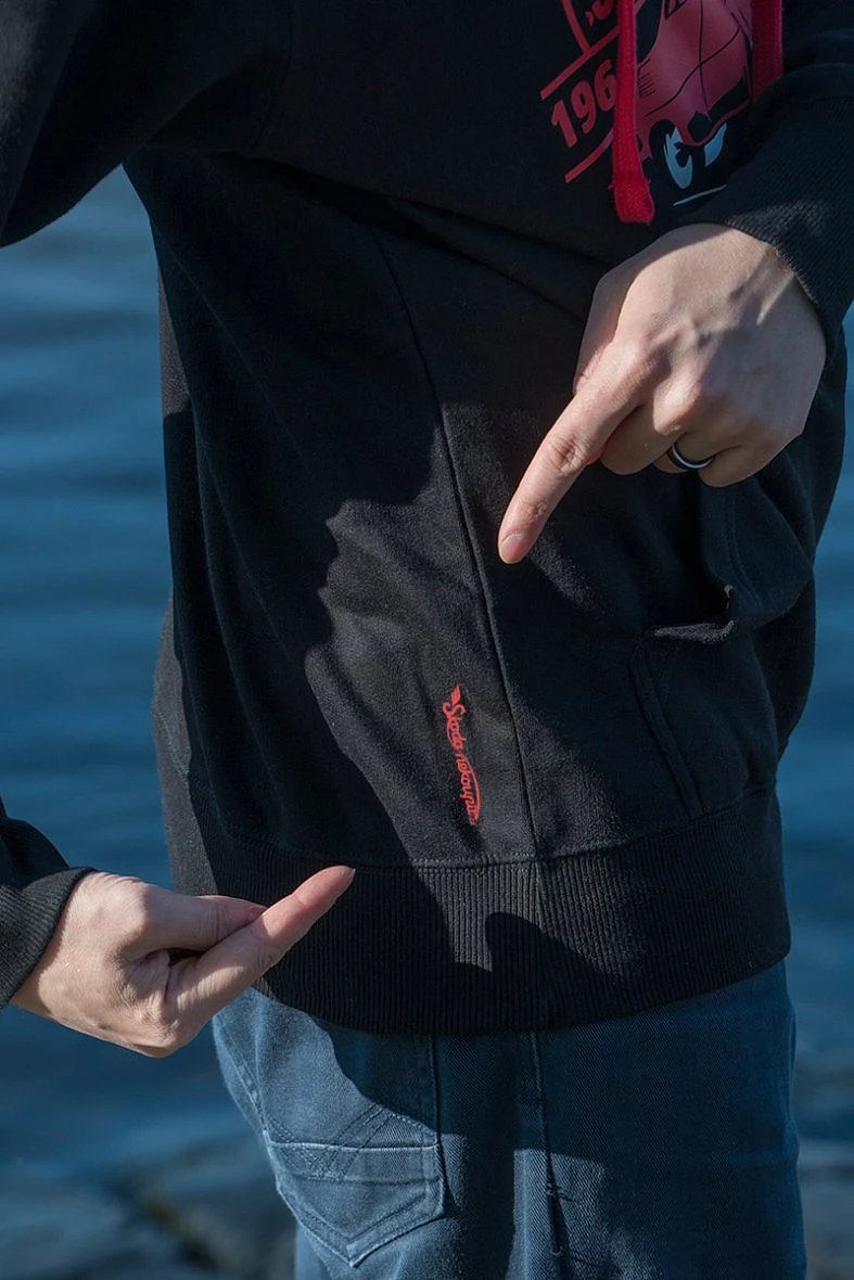Rot-schwarzes Sweatshirt GAZ 69